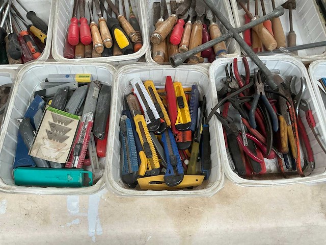 Partij handgereedschap - afbeelding 18 van  18