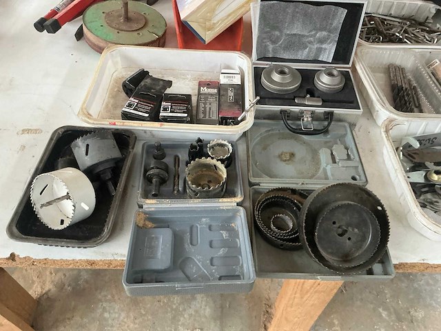 Partij handgereedschap - afbeelding 1 van  13