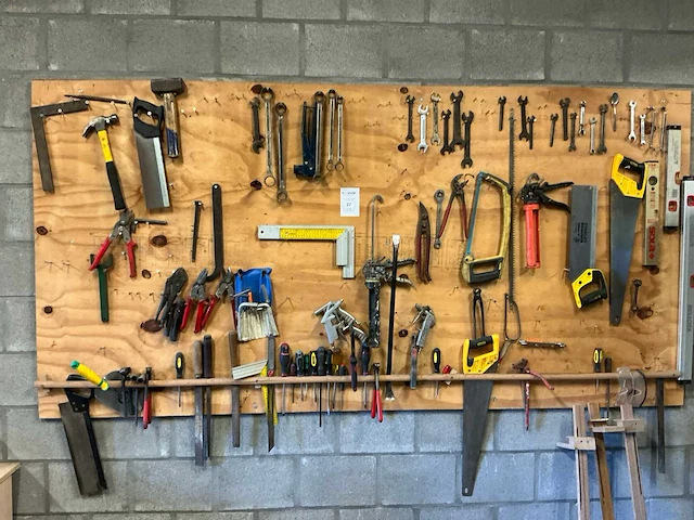 Partij handgereedschap - afbeelding 1 van  6