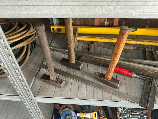 Partij handgereedschappen en divers - afbeelding 8 van  11