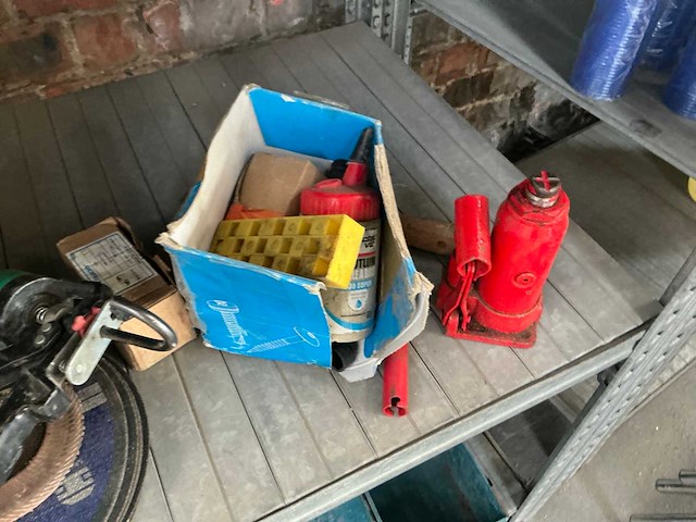 Partij handgereedschappen en divers - afbeelding 3 van  14