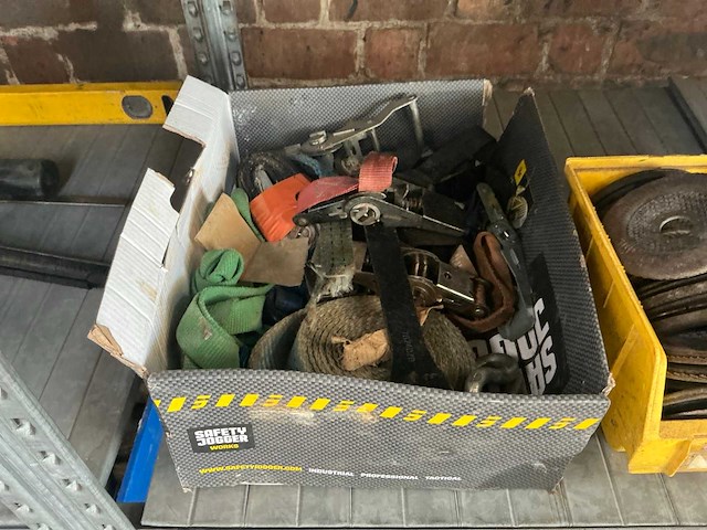 Partij handgereedschappen en divers - afbeelding 13 van  14