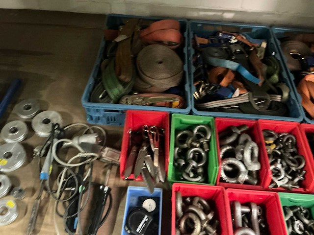 Partij handgereedschappen en machines - afbeelding 3 van  10