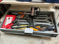 Partij handgereedschappen - afbeelding 1 van  4