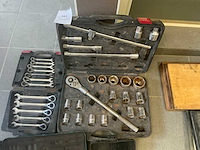 Partij handgereedschappen - afbeelding 2 van  6