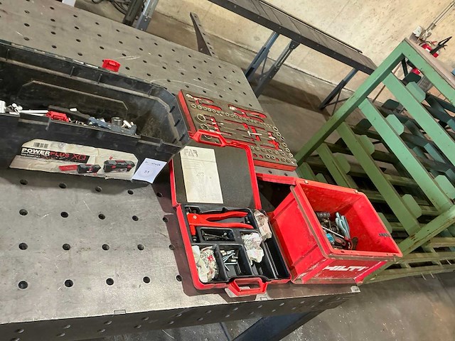 Partij handgereedschappen - afbeelding 2 van  6