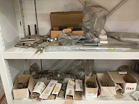 Partij hang- en sluitwerk - afbeelding 4 van  5