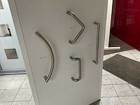 Partij hang- en sluitwerk - afbeelding 2 van  3