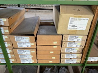 Partij hang- en sluitwerk - afbeelding 4 van  9