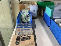 Partij hang en sluitwerk - afbeelding 3 van  3