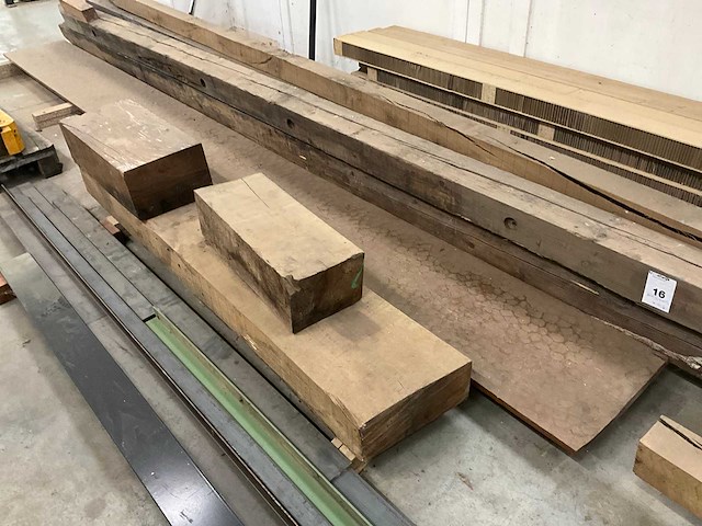 Partij hardhout balken - afbeelding 3 van  5