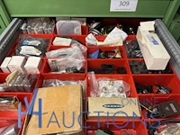 Partij heftruckonderdelen crown en jungheinrich - afbeelding 2 van  85