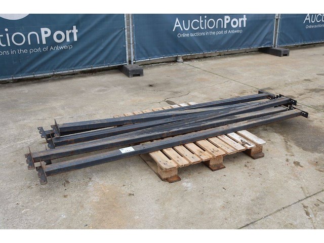 Partij hekpalen - afbeelding 1 van  1