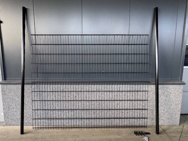 Partij hekwerk dubbelstaafmat 10 stuks 2025 nieuw - afbeelding 1 van  1