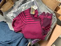 Partij heren -en dameskledij en badwear - afbeelding 2 van  2