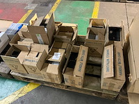 Partij herlaadbare batterijen - afbeelding 1 van  5