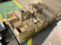 Partij herlaadbare batterijen - afbeelding 2 van  5