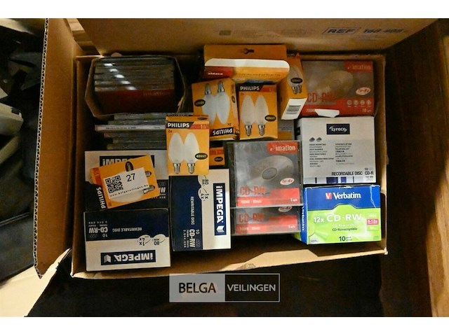 Partij herschrijfbare cd's + lampen - afbeelding 1 van  4