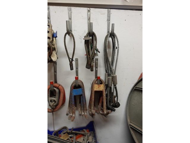 Partij hijshaken & kettingen - afbeelding 2 van  5