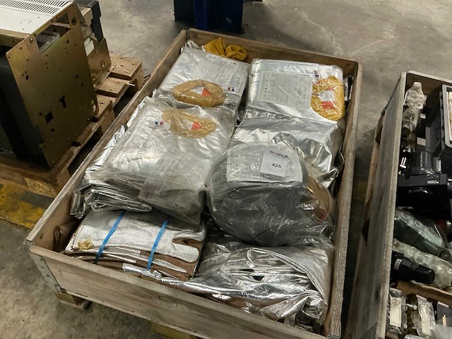 Partij hittebestendige beschermingsmiddelen - afbeelding 1 van  6