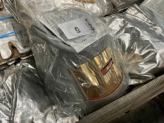 Partij hittebestendige beschermingsmiddelen - afbeelding 3 van  6