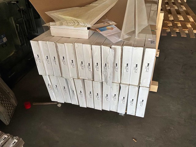 Partij hoekprofielen - afbeelding 2 van  4