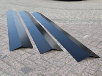 Partij hoekstukken 3000x180x180mm 10 stuks nieuw - afbeelding 1 van  1