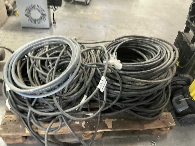 Partij hogedrukreinigerslangen - afbeelding 3 van  3