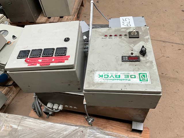 Partij hoofdschakelkasten - afbeelding 20 van  21