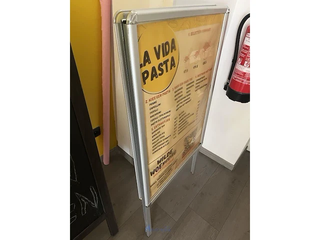 Partij horeca- en reclamemateriaal - afbeelding 4 van  12