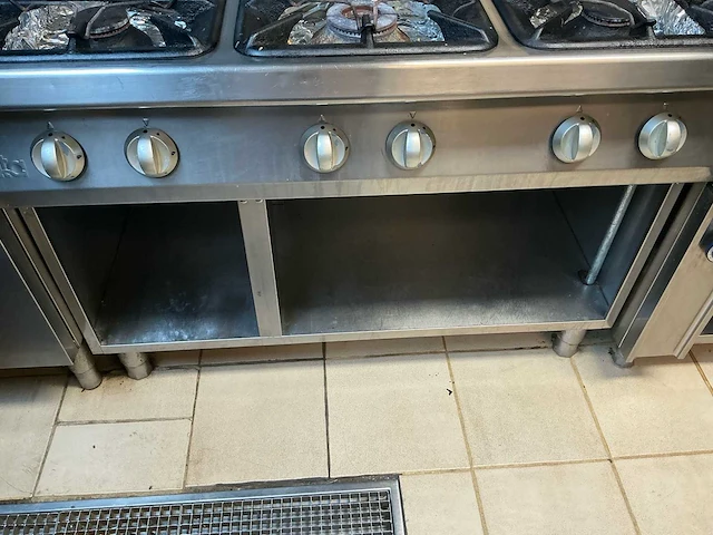 Partij horeca materialen - afbeelding 21 van  38
