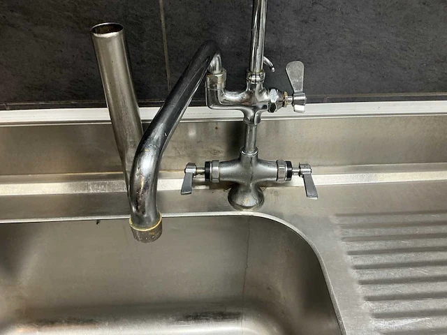 Partij horeca materialen - afbeelding 32 van  38