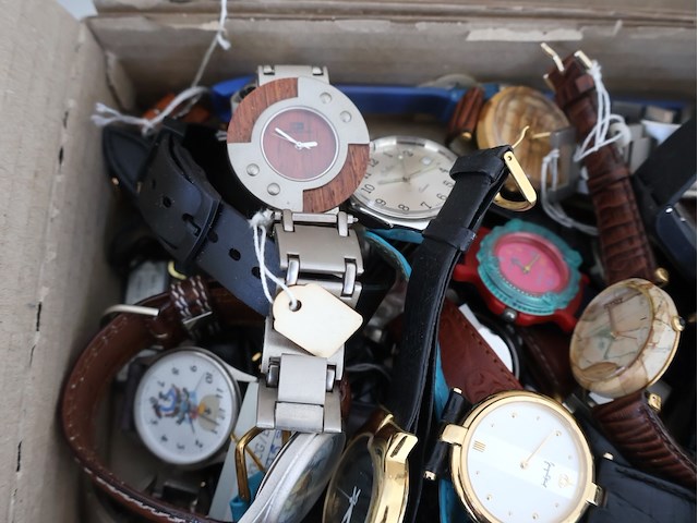 Partij horloge oud nieuw - afbeelding 3 van  5