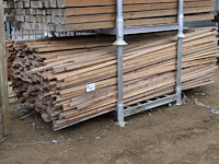 Partij hout 2.70m - afbeelding 1 van  1