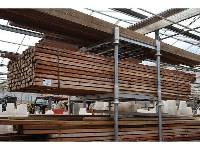 Partij hout 3.40m - afbeelding 1 van  1