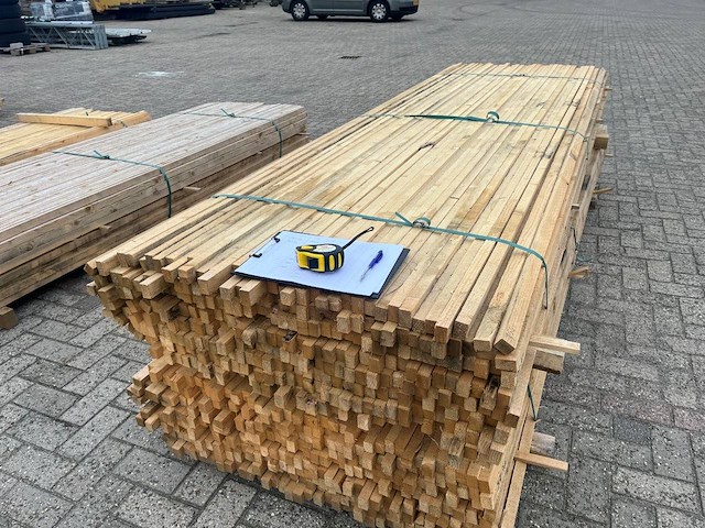 Partij hout 3900x35x22mm 317 stuks nieuw - afbeelding 1 van  1