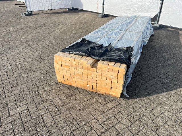 Partij hout 3900x50x75mm 165 stuks nieuw - afbeelding 1 van  1