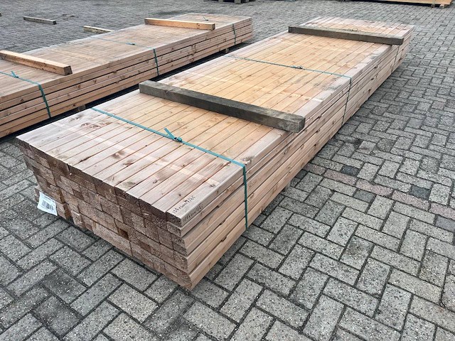 Partij hout 4000x70x50mm 128 stuks nieuw - afbeelding 1 van  1