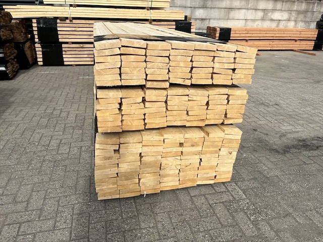 Partij hout 4500x150x40mm 91 stuks nieuw - afbeelding 1 van  1