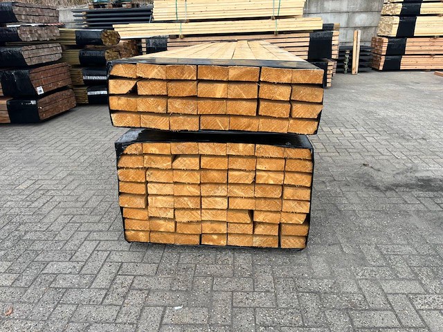 Partij hout 5000x150x70mm 56 stuks nieuw - afbeelding 1 van  1