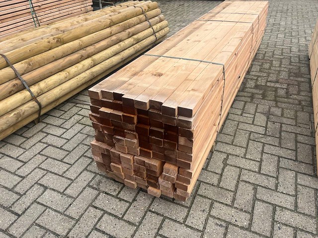 Partij hout 50x70x3000mm 96 stuks nieuw - afbeelding 1 van  1