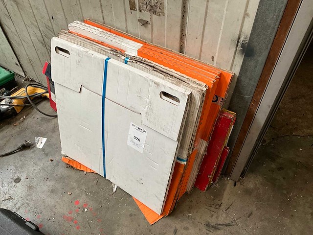 Partij hout en metaal zaagbladen - afbeelding 2 van  3