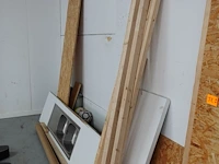 Partij hout en wastafel - afbeelding 3 van  6