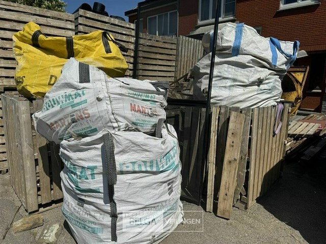 Partij hout in big bags - afbeelding 5 van  5