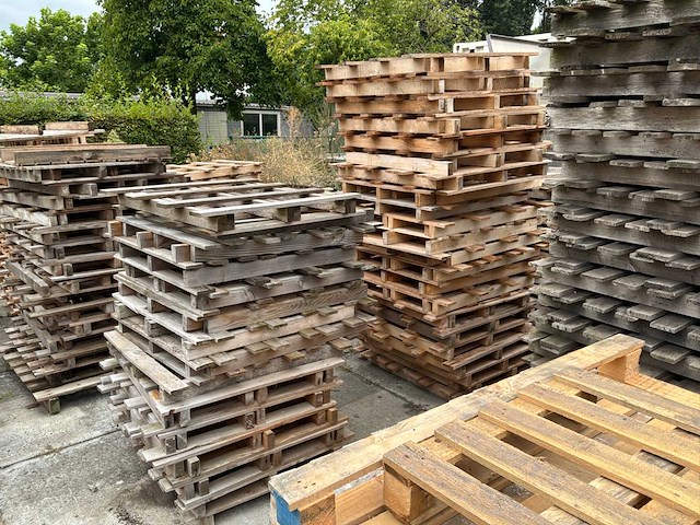 Partij hout - afbeelding 6 van  9