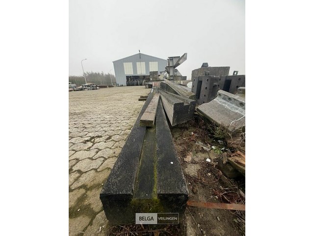 Partij hout - afbeelding 4 van  6