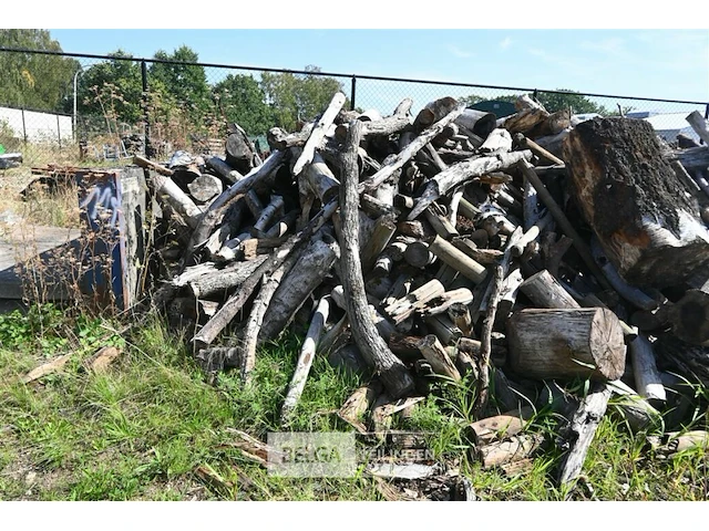 Partij hout - afbeelding 3 van  5