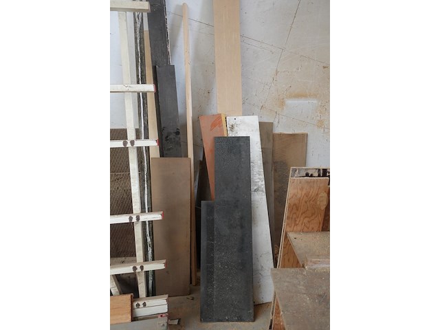 Partij hout - afbeelding 3 van  6