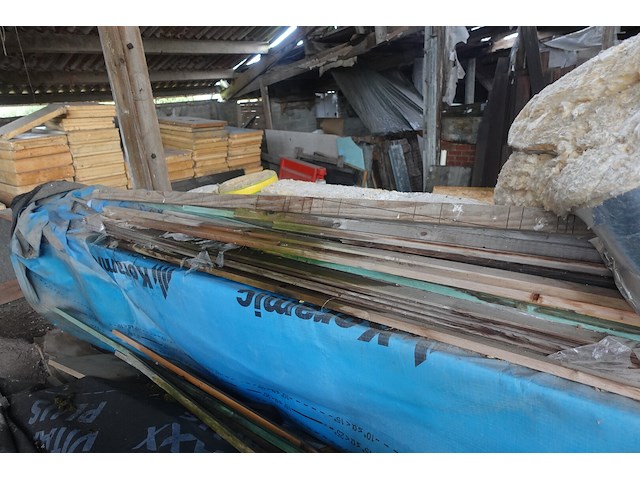 Partij hout - afbeelding 4 van  9