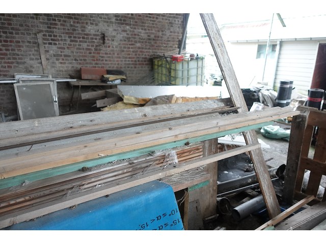 Partij hout - afbeelding 5 van  9